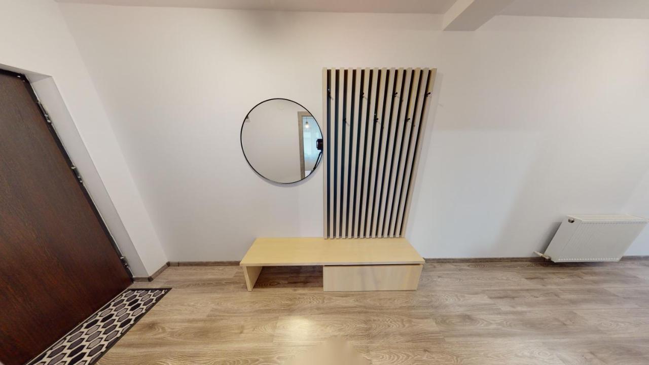 Apartment By The Lake Nr 4 Vrt Sibiu Exterior foto